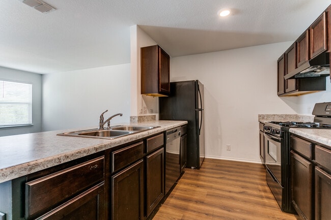 Building Photo - 5518 Salado Falls