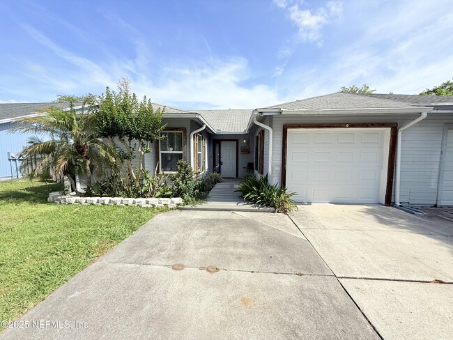 Primary Photo - 14349 Courtney Woods Ln