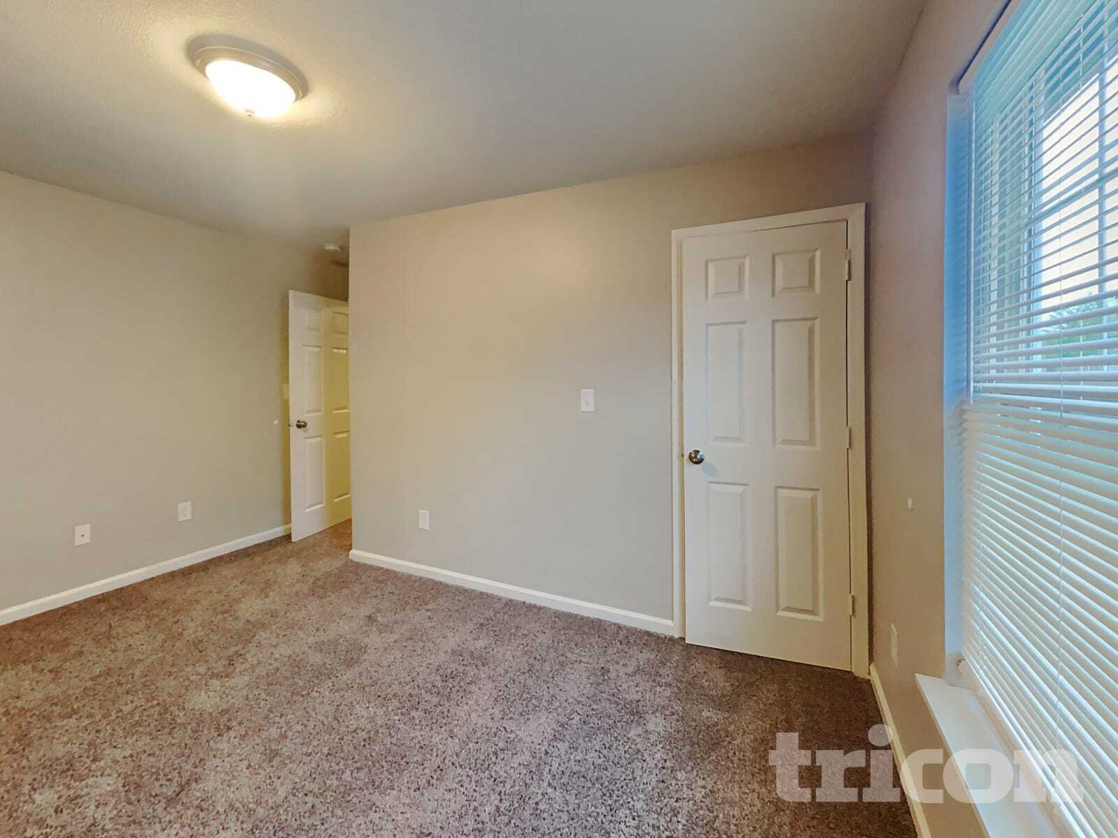 Building Photo - 15436 Dusty Trail