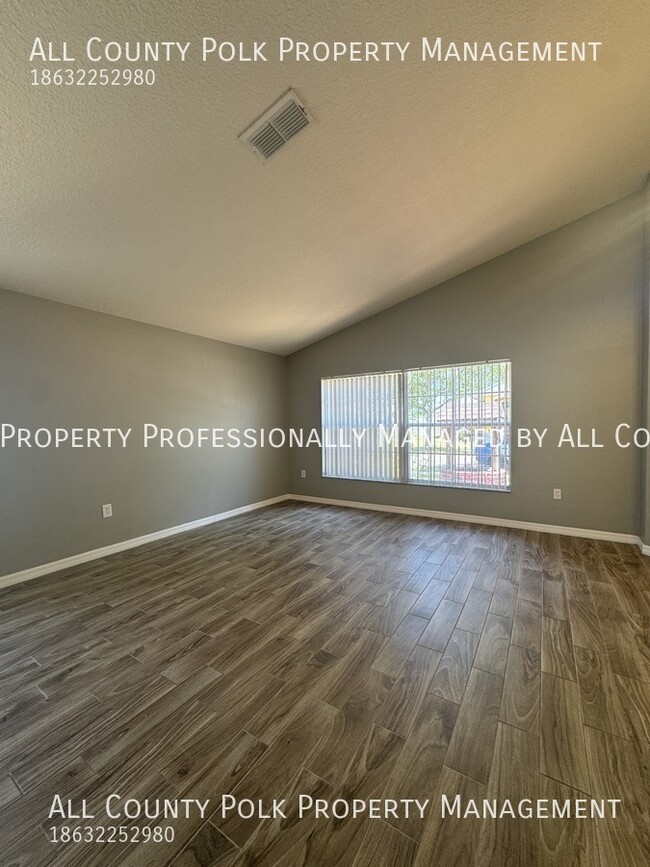 Building Photo - 166 Winchester Ln