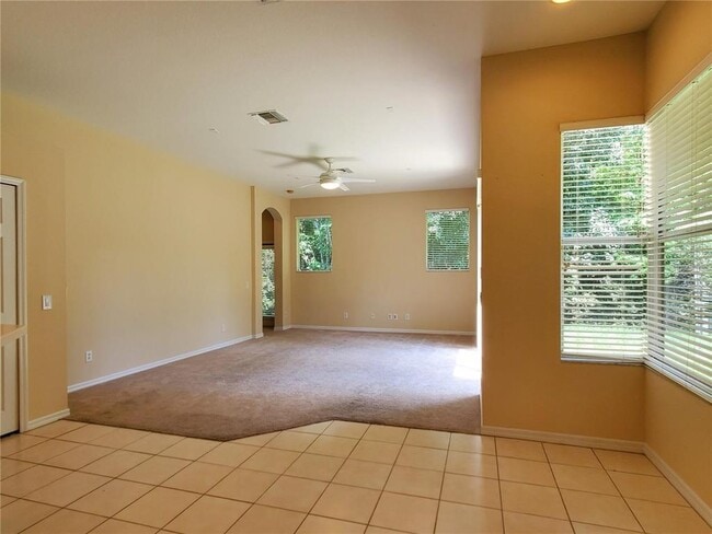 Building Photo - 12825 Castlemaine Dr