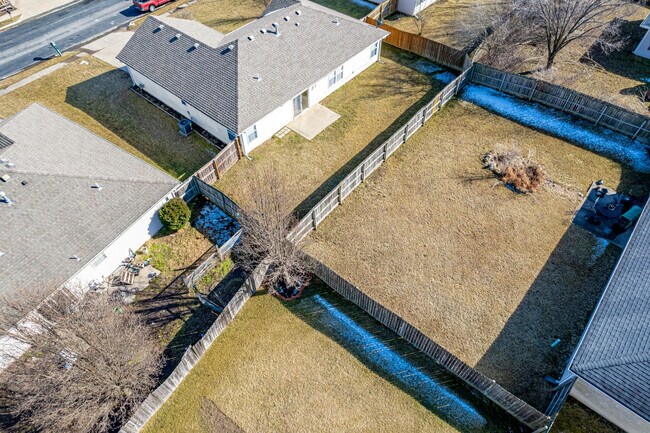 Building Photo - 6259 N Water Cress Cir