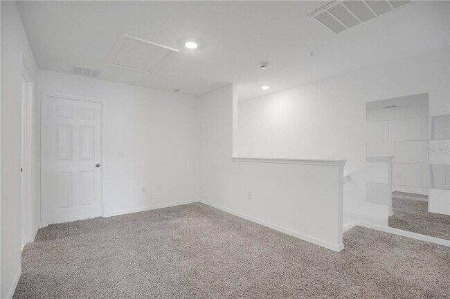 Building Photo - 2026 Crape Jasmine Ln