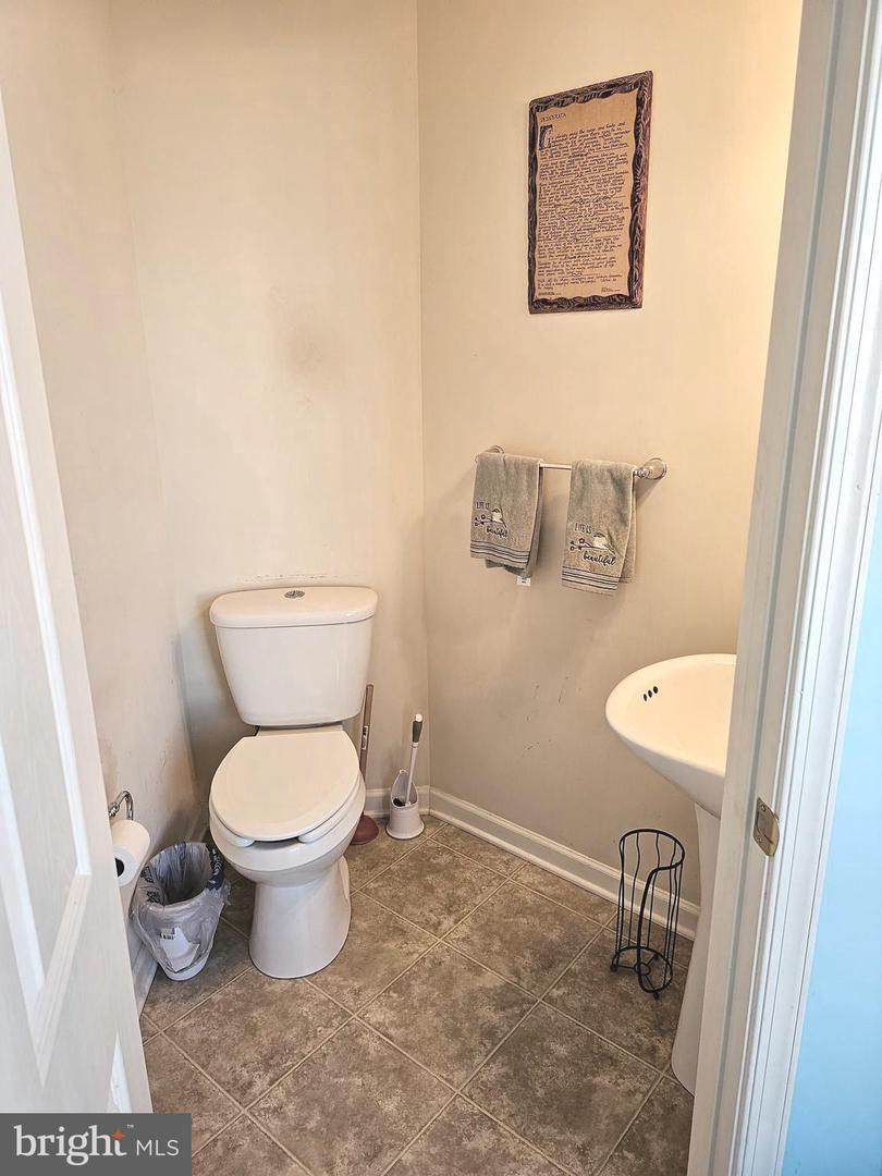 Building Photo - 46 Desert Rose Way
