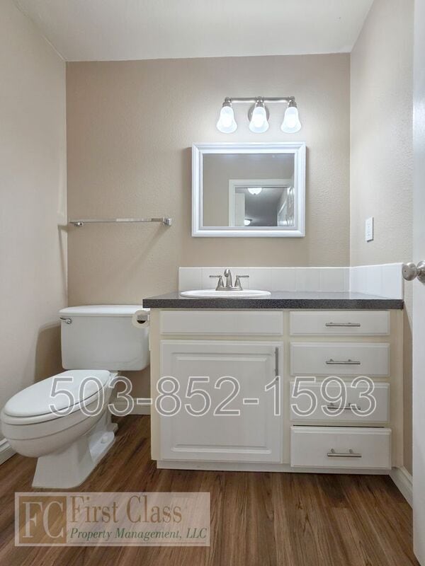 Building Photo - 4325 SE 37th Ave