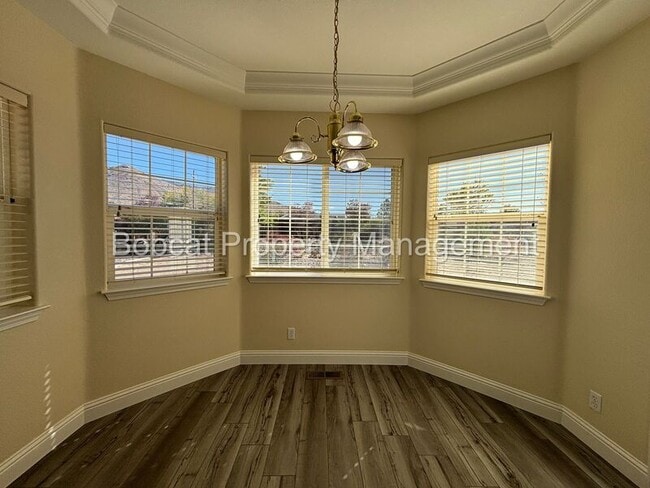 Building Photo - 2963 Hot Springs Dr