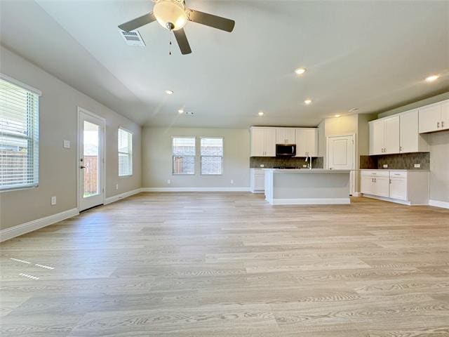 Building Photo - 3713 Canyon Dr