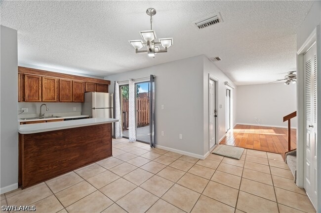 Building Photo - 5212 Cedarbend Dr
