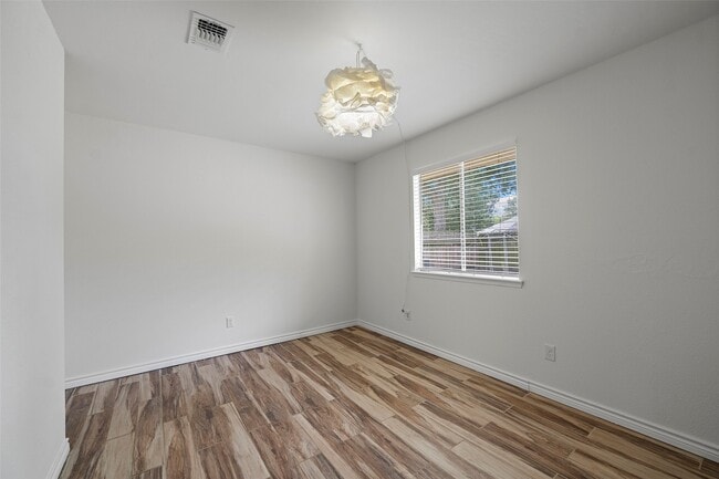 Building Photo - 23419 Prairie Bird Dr
