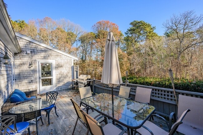 Building Photo - 578 Huckins Neck Rd