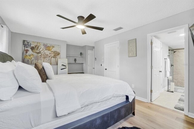 Building Photo - 216 N Griffin Dr