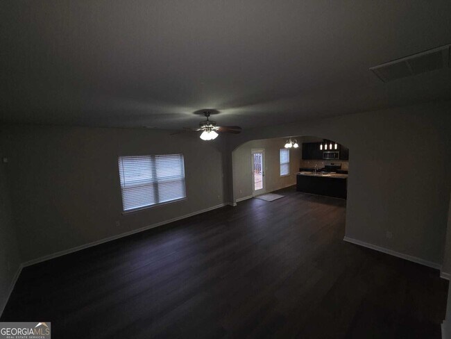 Building Photo - 180 Parkview Pl Dr