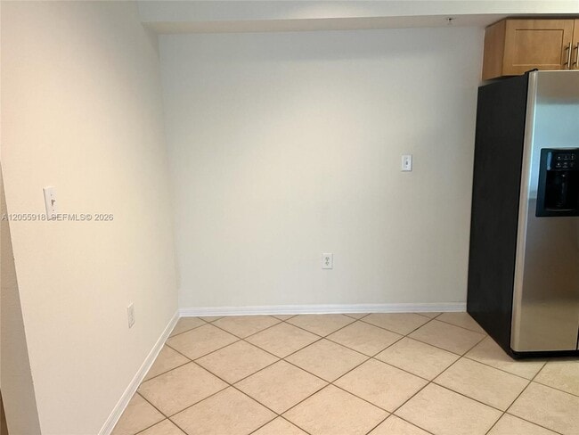 Building Photo - 6492 Emerald Dunes Dr