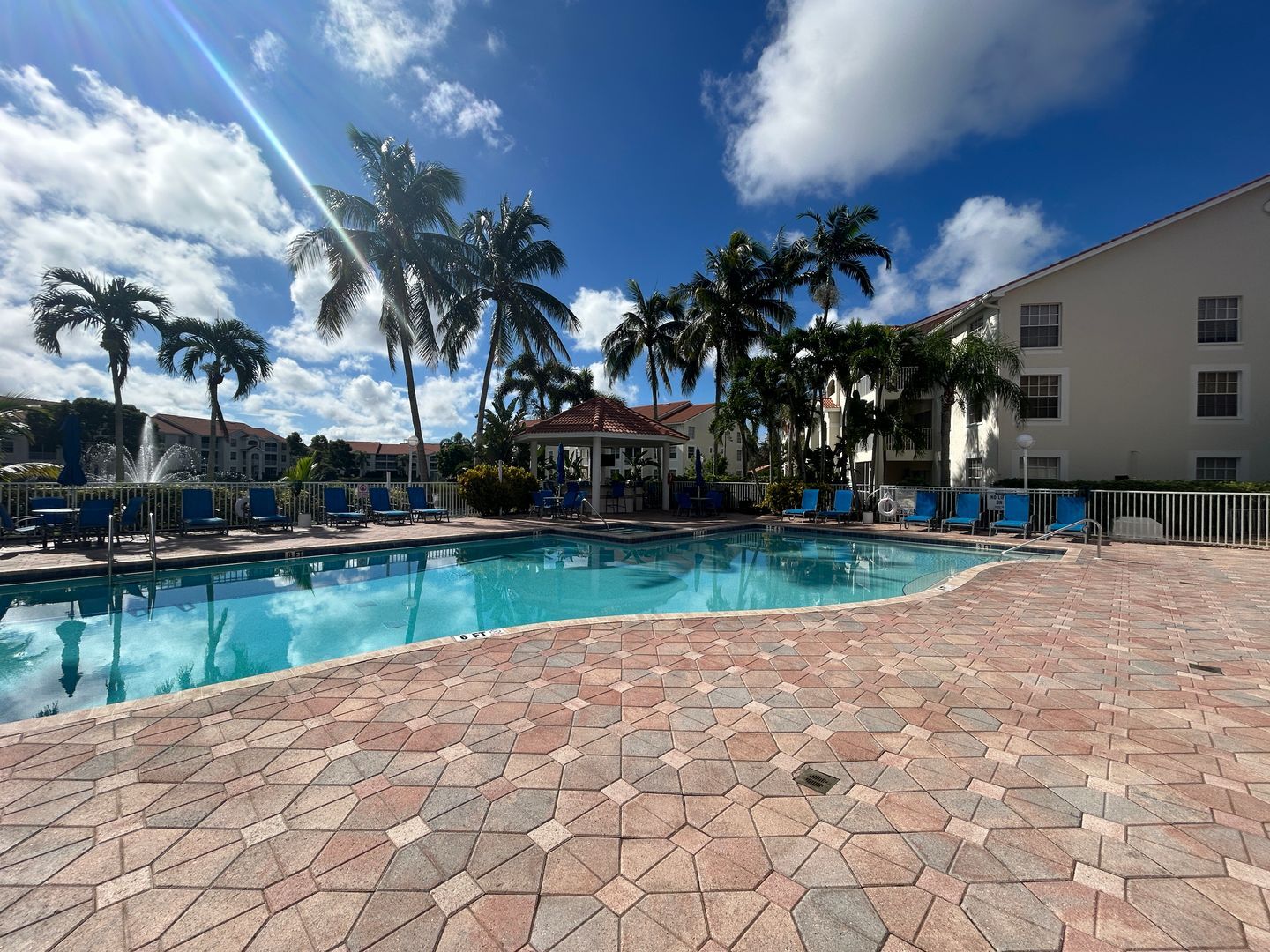 Building Photo - 2nd floor  2/2  condo in gated community