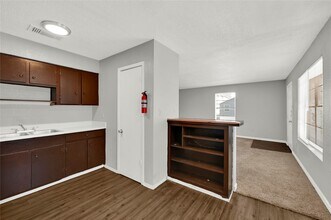 Building Photo - 1711 Wichita St