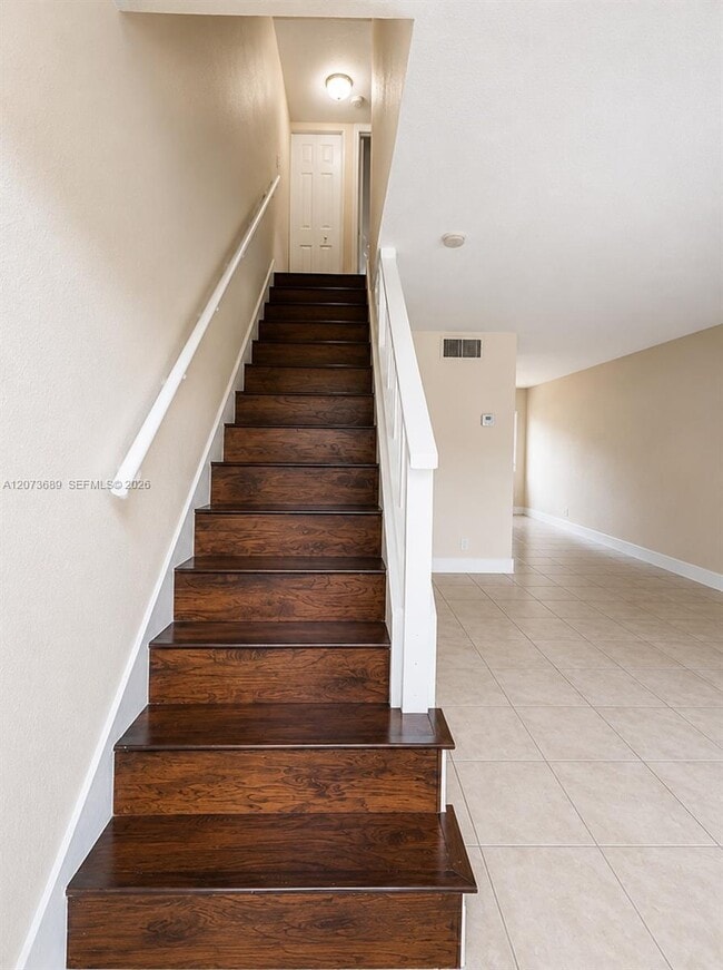 Building Photo - 4601 NW 9th Dr