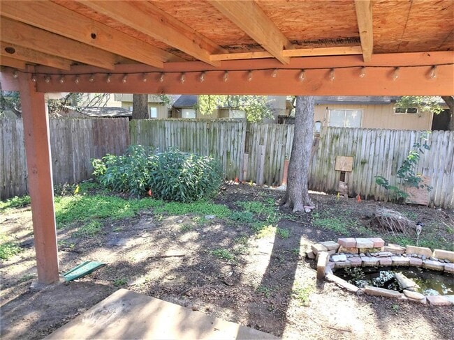 Building Photo - 12811 Steeple-Chase Dr