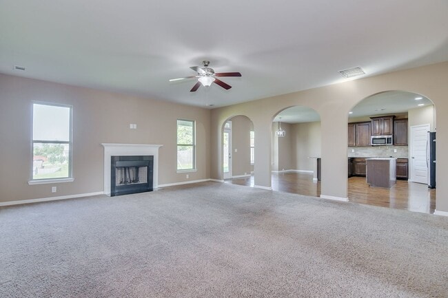 Building Photo - 5403 Hadwin Ct