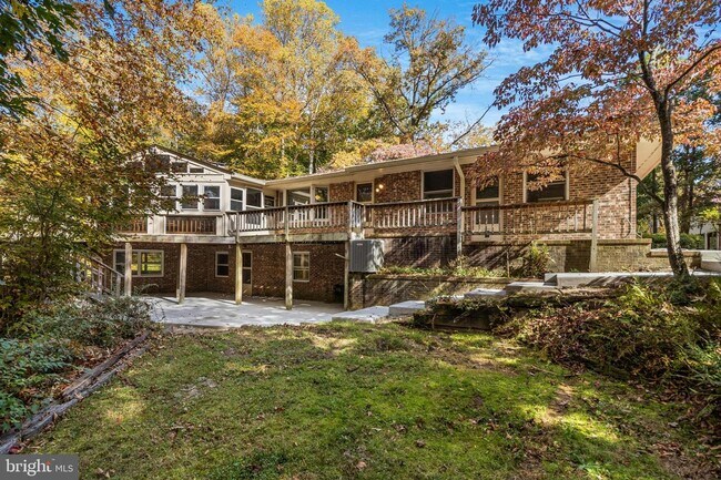 Building Photo - 12555 Trinity Dr