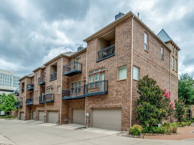 Building Photo - 7927 Osborn Pkwy