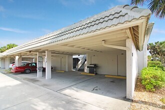 Building Photo - Golfview Annual Condo for Rent