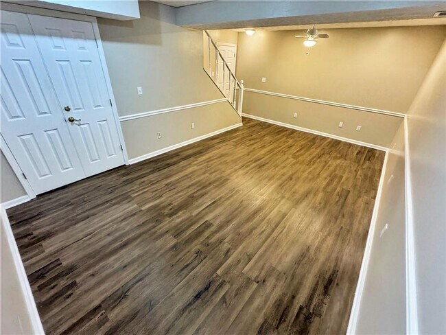 Building Photo - 4891 Raven Pl