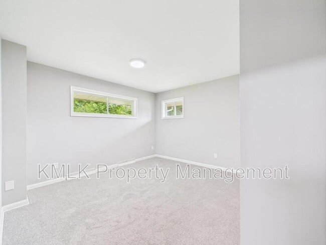 Building Photo - 2644 Kilgore St