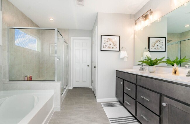 Building Photo - Fully Furnished Executive Corporate Rental