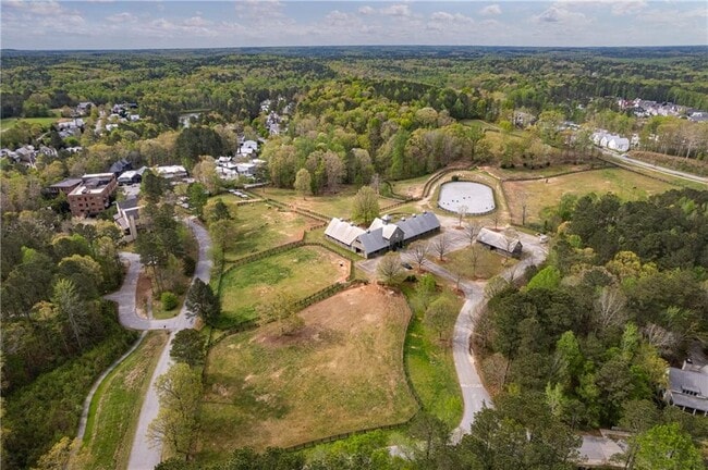 Building Photo - 1000 Loliver Ln