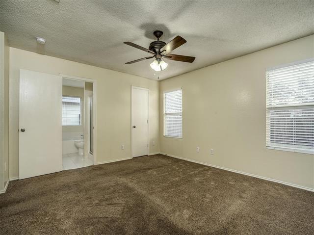 Building Photo - 2404 Grover Cleveland Dr