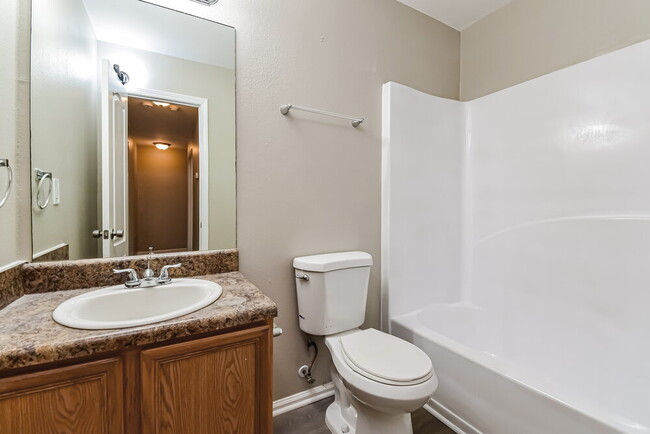 Building Photo - 2813 Windsor Forrest Ct