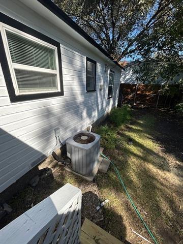 Building Photo - 2314 Tealford Dr