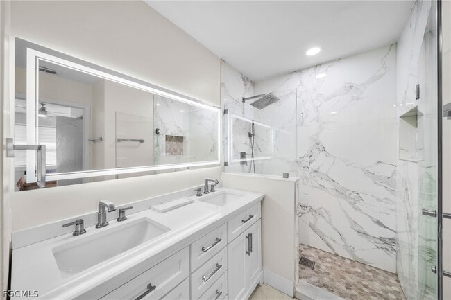 Building Photo - 1024 Mainsail Dr