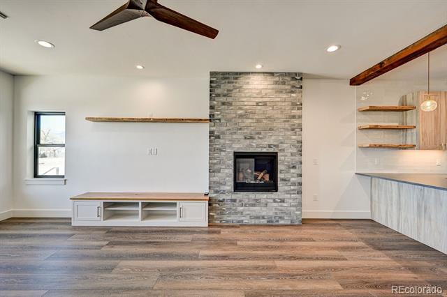 Building Photo - 426 Pinon St