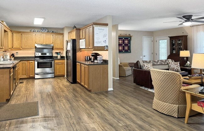 Building Photo - 148 Rice Rd