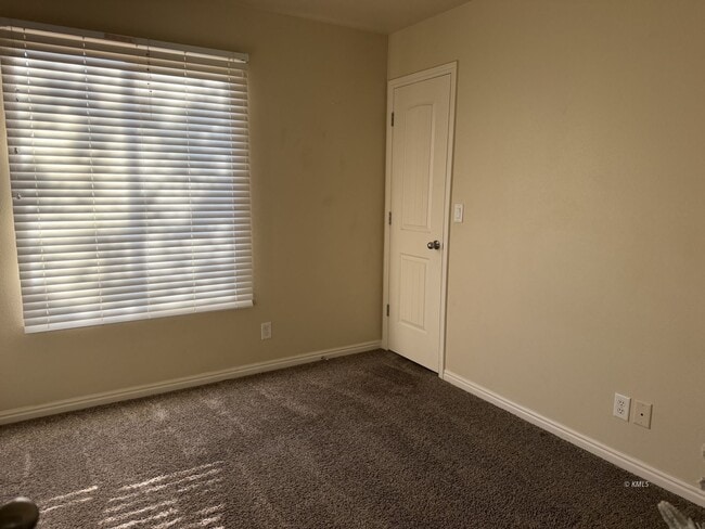 Building Photo - 300 S 300 E