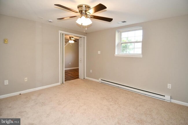 Building Photo - 3811 Forestdale Ave