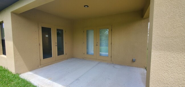 Building Photo - 4227 Broomsedge Cir