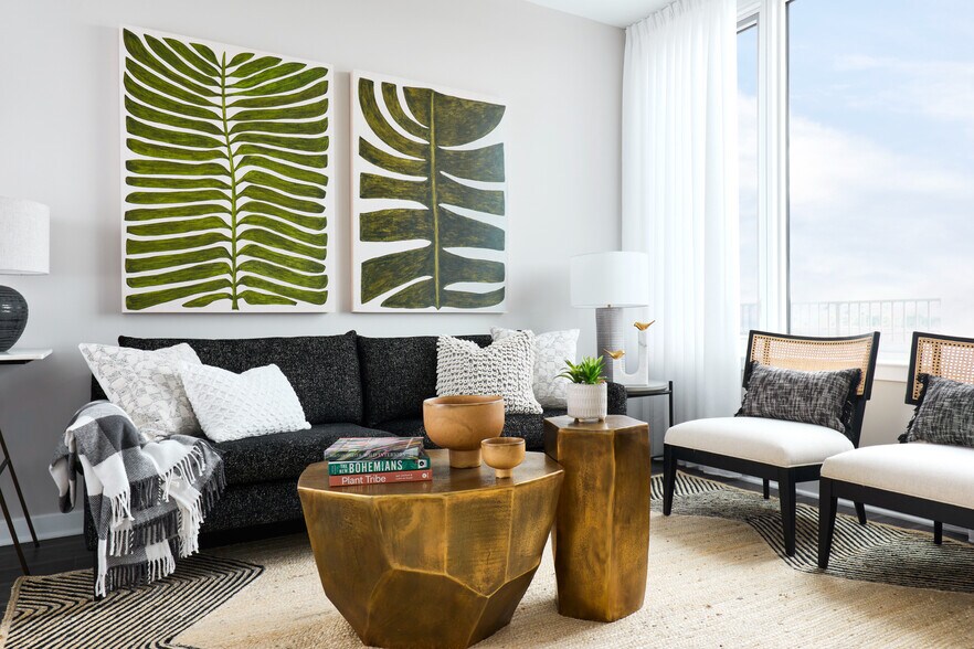 Dylan and Reese 2455 Mandeville Ave Alexandria VA 22314 Apartment