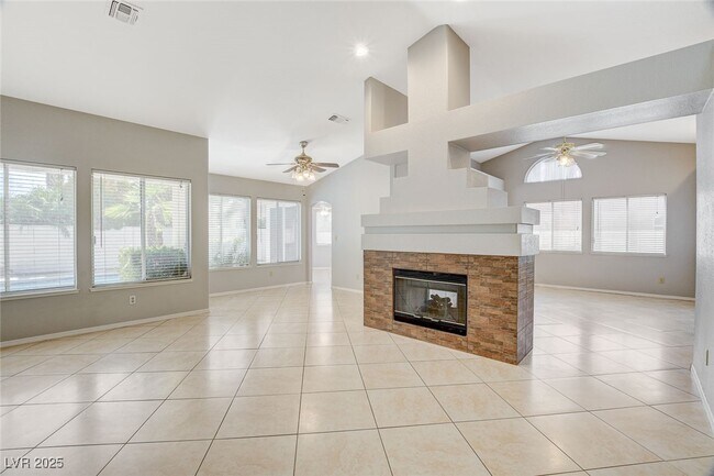 Building Photo - 4432 Crimson Leaf Dr