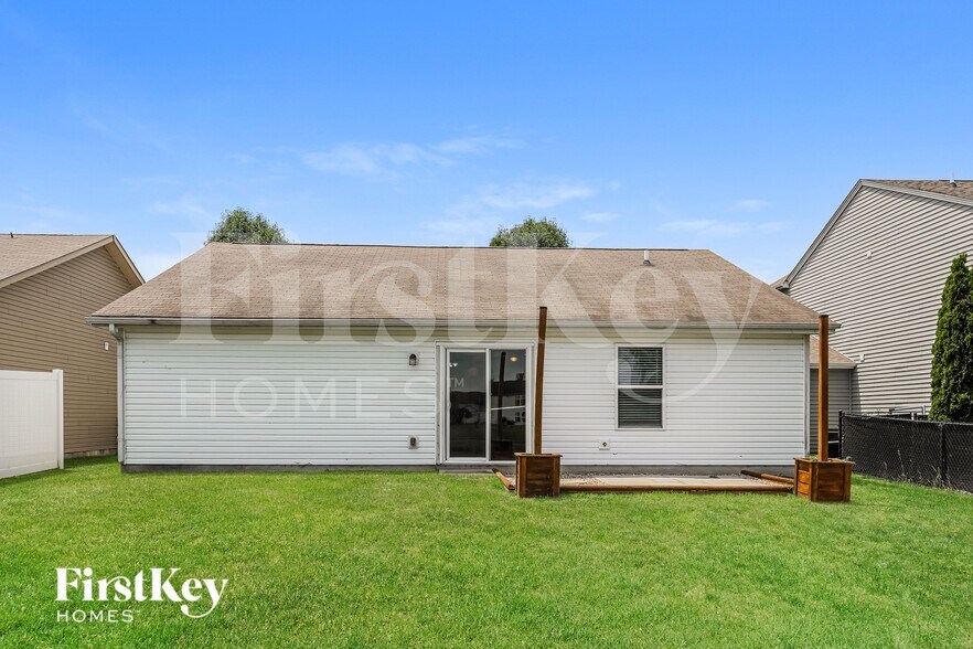 Building Photo - 2287 Cedarmill Dr