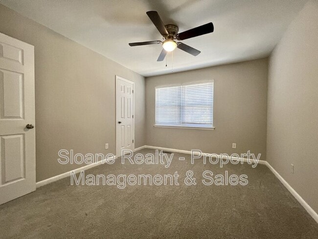 Building Photo - 1295 Mathis Ferry Rd