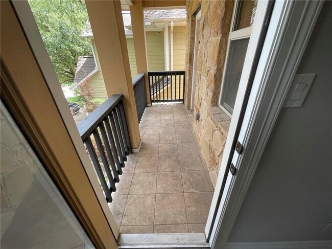 Building Photo - 4526 Merle Dr