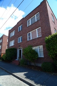 Building Photo - Oregonian Apartments