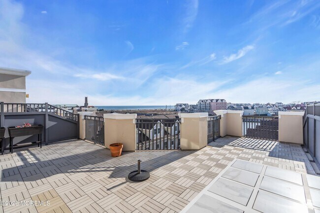 Building Photo - 300 Cookman Ave