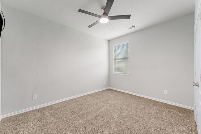 Building Photo - 7454 French Quarter Ct