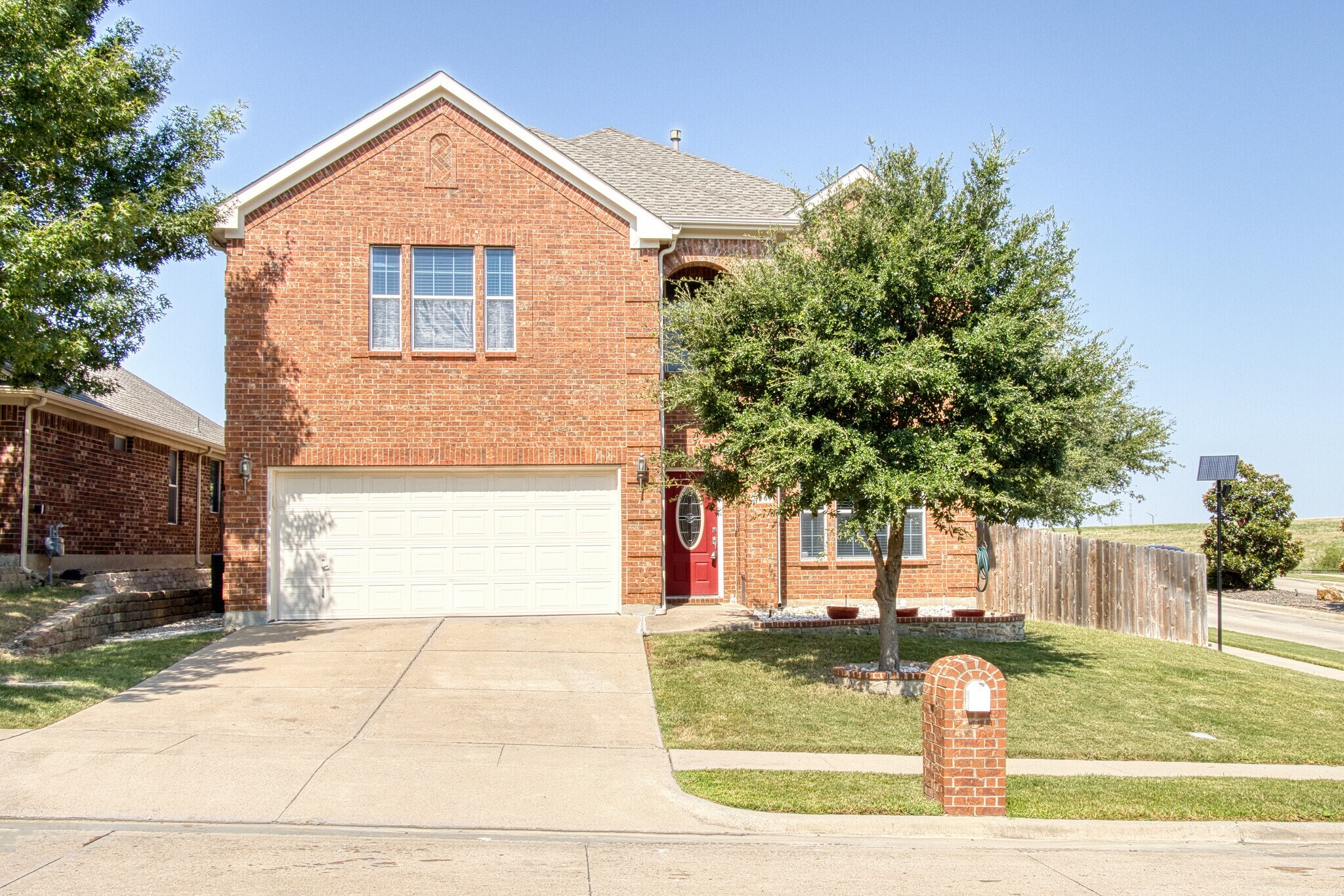 Building Photo - 9961 Delamere Dr