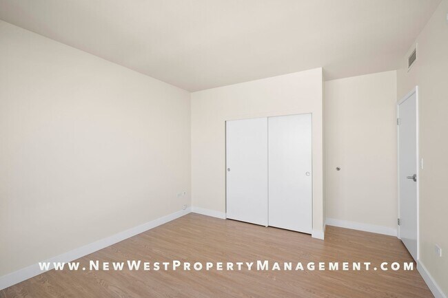 Building Photo - Light and Bright Little Italy 2-Bedroom at