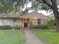 Building Photo - 7406 Walling Ln