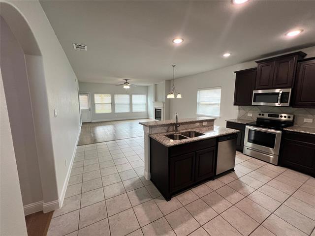 Building Photo - 688 Navasota Dr